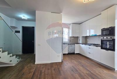 DE INCHIRIAT Casă nouă Tunari | 4 camere | curte proprie | 2 parcări | - 14