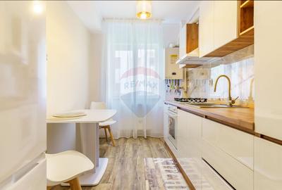 Apartament modern cu 2 camere, Decomandat, Comsion 0% - 4