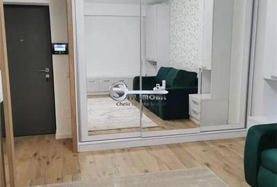 Garsonieră decomandată, mobilată în Bucium