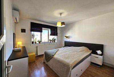 Apartament cu 3 camere decomandat, mobilat în Soarelui