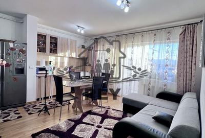 Apartament cu 3 camere semidecomandat în Turnișor