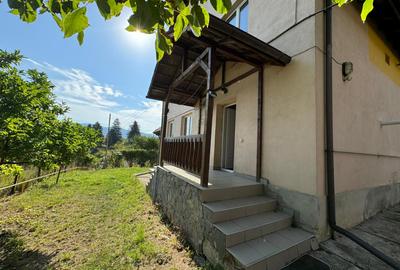 Casa in Săcele poziționată într-o zona linistita, comision 0 - 18