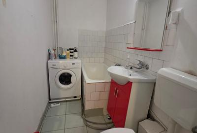 Piata Muncii, 5 minute metrou, pe Apostol Margarit, bloc 1987, reabilitat - 6