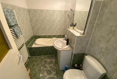 Apartament cu 4 camere de vanzare in Tudor - 6