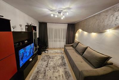 Apartament 3 camere, 2 gr sanitare, etaj 2/4 cu îmbunătățiri recente - 1