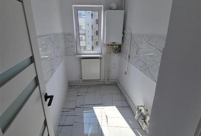 RENOVATA MODERN garsoniera zona Viziru 1, etaj 3 - 2