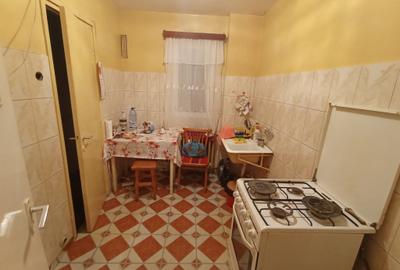 Apartament 3 camere Cantemir, etaj 2! Ideal pentru renovare! - 11