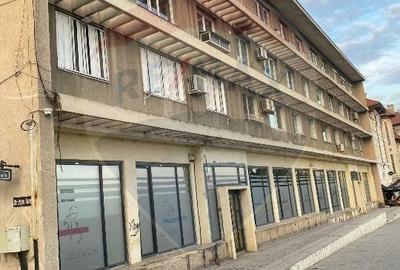 Apartament ultracentral de inchiriat Piata Ovidiu - 2