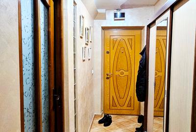 Apartament 3 camere.mobilat si utilat, 2 locuri parcare,zona Scoala nr.2 - 3