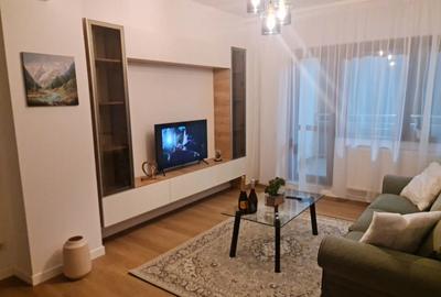 Apartament cu 2 camere decomandat, mobilat în Apărătorii Patriei
