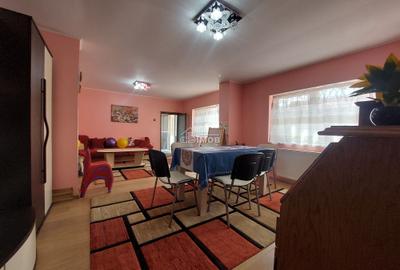Vanzare casa langa liceul de arte „ Balasa Doamna ” - 2