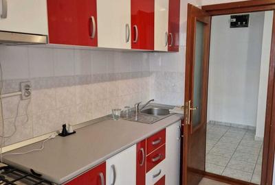 De vânzare apartament 2 camere decomandat Radu Negru - 3