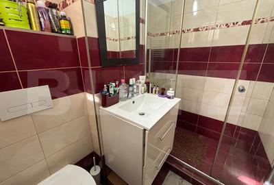 Apartament 2 camere decomandat, 49 mp – zona Nicolina - 8