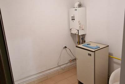 Straulesti Închiriez casa 4 cam nemobilate bucatarie utilata curte libera 2 parc - 4