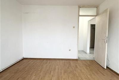 Apartament 4 Camere Decomandat, Etaj 2, Zona KM 4-5 - 7