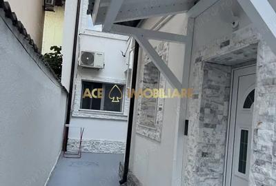 Casă individuală cu 4 camere în Domenii