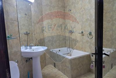 Pensiune Eselnita / 16 camere / Teren - 1448 mp / Ponton - 33