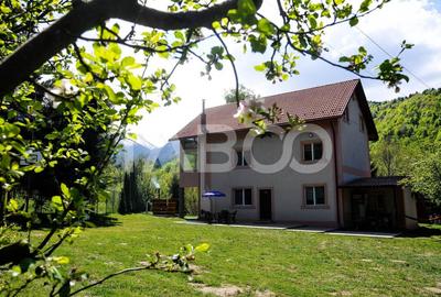 Pensiune doua stele cu 7 camere de inchiriat in Breaza judetul Brasov