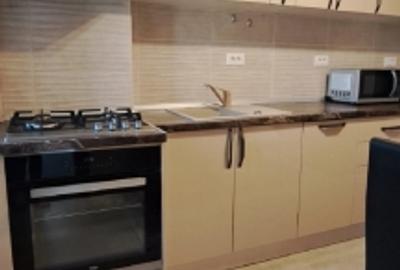 Inchiriez apartament 3 camere Brasov, Grivitei, 90mp, 750euro - 2