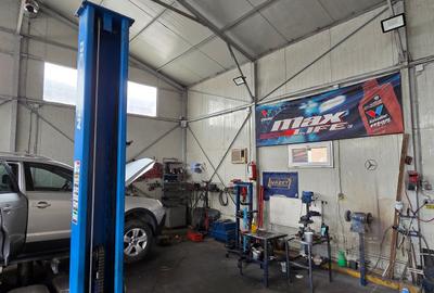 Service auto si vila de locuit Unirea Odobesti - 35