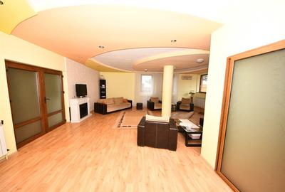 Vila spatioasa, pretabil pentru locuit/clinica, zona Micro 17 – Galati - 40