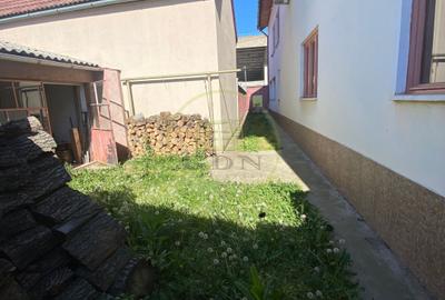 Casă P+E+M, ideală pt clinică,cabinet, birou, lângă Stadion, Rogerius - 20