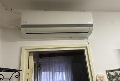 Apartament 3 camere , zona ultracentrala -Primaria Focsani , et 3 8 , decomnadat - 2