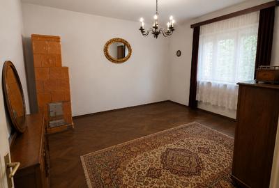 Apartament 3 camere parter in vila plus garsoniera demisol si curte. - 13