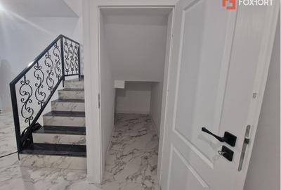 Duplex de vanzare cu 3 camere si teren de 309 mp - Recas - 12