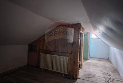 Cabană/Pensiune cu 12 camere de vânzare în Rânca - 26