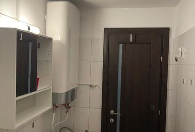 Apartament cu 3 camere de închiriat - 11