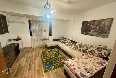 Apartament cu 2 camere decomandat, mobilat în Sud