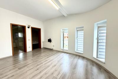 Spatiu comercial de vanzare, 81 mp utili, VAD bun - Dumbravita - 3
