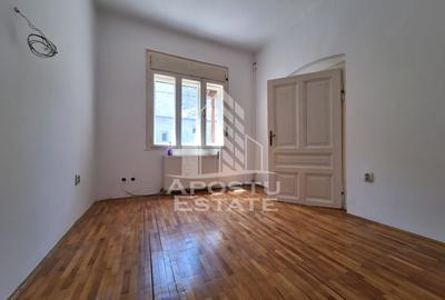Spatiu de birou sau apartament cu 3 camere, 85 mp utili, Boul Rosu - 4