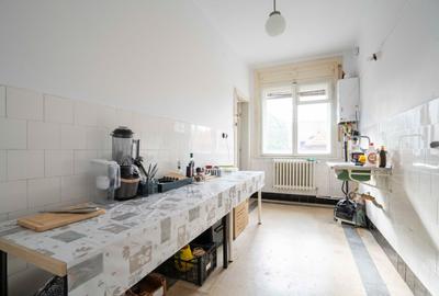 Apartament 3 camere ultracentral cu garaj si beci - 5