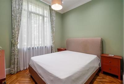 Traian, apartament in vila, 5 camere - 8