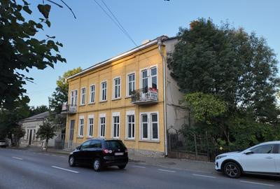 VÂNZARE - SPAȚIU COMERCIAL, CLĂDIRE INTERBELICĂ, CENTRU SIRET - 12