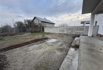VILA DE VANZARE LA CHEIE TOATE UTILITATILE -CIOROGARLA DARVARI - 7