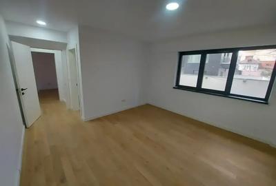 Spatiu birouri 85 mp, bloc boutique lux, Polona - Eminescu /Comision 0 - 3