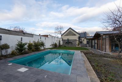 Domeniu privat 2000 mp cu 2 case și piscină – Sânpetru, Brasov - 1