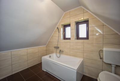 Inchiriere vila P+1+M / Bran - 10