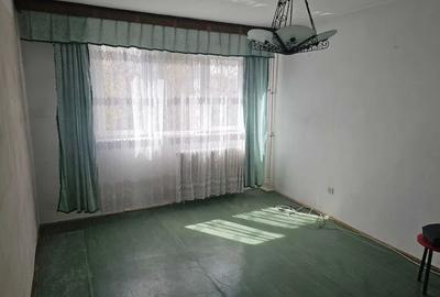 Apartament 2 Camere,Berceni metrou Piata SUDULUI et.4/10,DECOMANDAT,Liber - 1