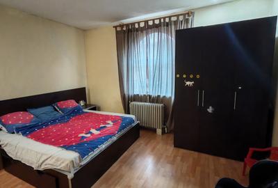 Casa si teren zona Gradina Publica - 2