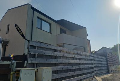 Casă 4 camere, 2 Locuri de parcare-Zona Valea Adanca- 830 euro - 3