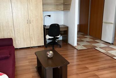 De Inchiriat Garsonieră renovată Nerva Traian, - 4