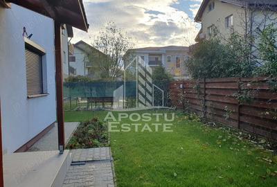 Apartament cu 3 camere de inchiriat, 2 locuri de parcare, Dumbravita - 9