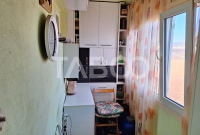 Apartament 55 mpu mobilat utilat 3 camere 2 balcoane pivnita Cisnadie - 21