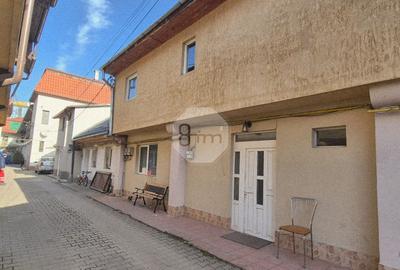 Inchiriere Casa | 4 camere | 2 bai | Terasa | Dorobantilor 42 ! - 1