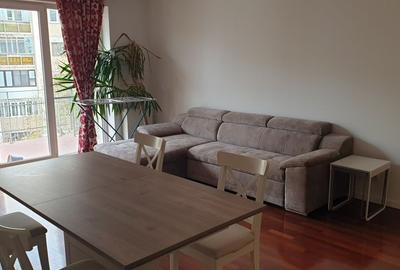 Apartament cu 3 camere semidecomandat în Timpuri Noi