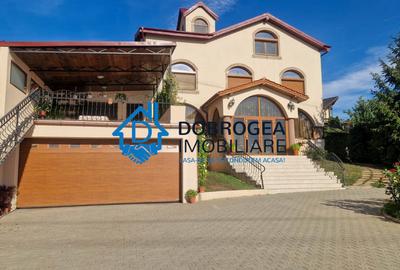 Casă individuală cu 7 camere în Zona Industrială